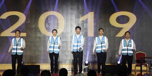 10-02、管理公司情景劇《中國夢 三箭夢》.jpg